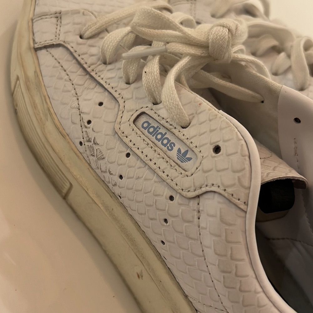Adidas 👟 - Picture 7 of 8